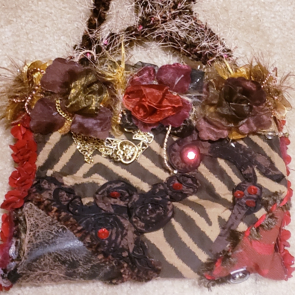 One-of-a-Kind OOAK Vintage Handmade Mini Bag - 3D Floral & Earthy - Picture 6 of 14